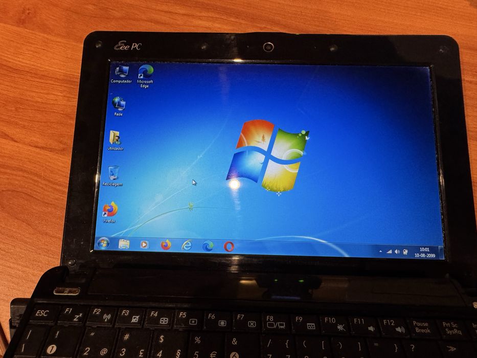 ** ASUS eepc 1005 - Monitor 10”