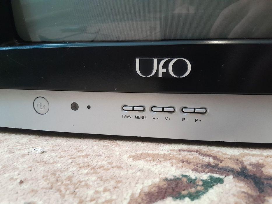 Телевізор  14 ''  UFO
