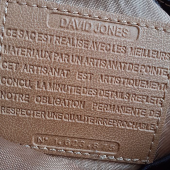 Mala de senhora (portes incluídos)