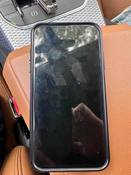 Iphone 11 em otimo estado desbloqueado