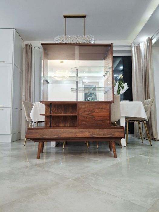 witryna gablotka serwantka oszklona z barkiem Design PRL