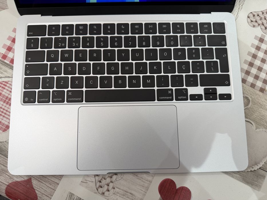 Macbook air 13” 16Gb/512Gb
