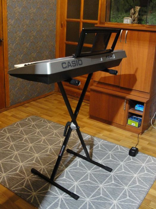 Синтезатор Casio CTK 573