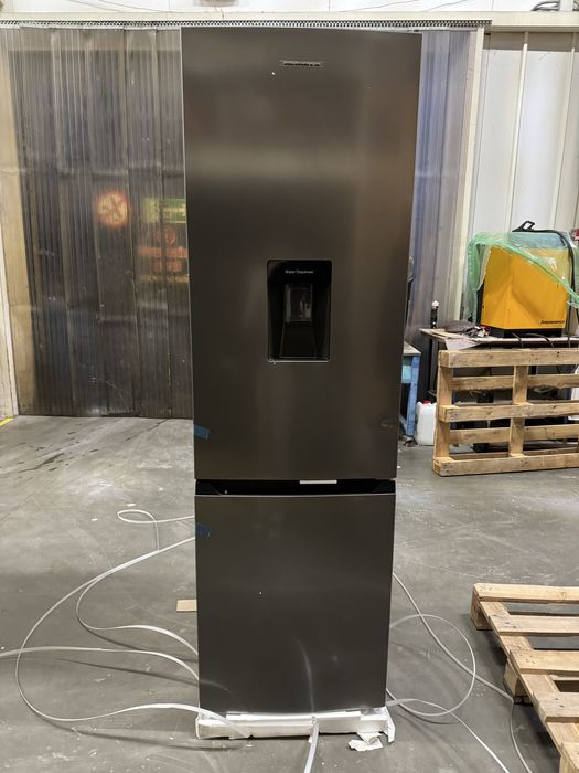 Продам холодильник HEINNER