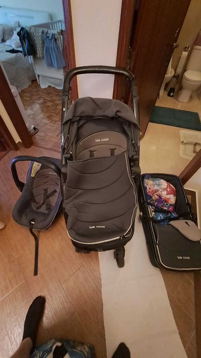 Carrinho bebé trio