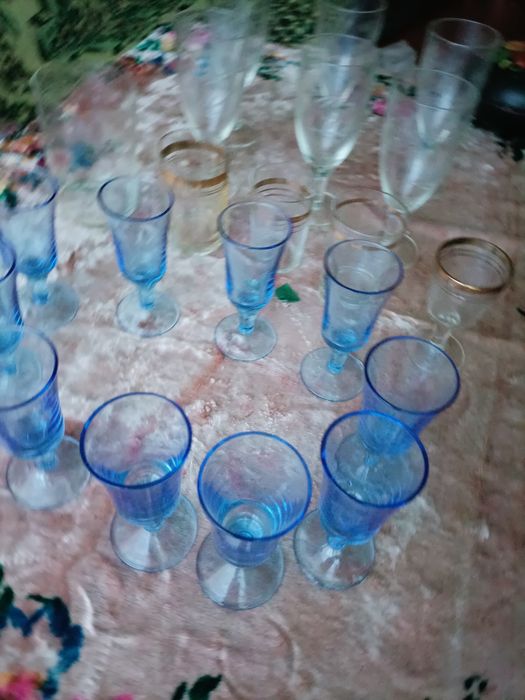 Продам рюмочки из стекла.