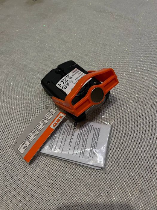 Універсальна  лампа ліхтарик