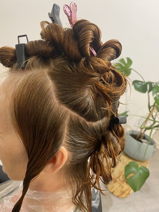 Przyjmę na praktyki fryzjerskie