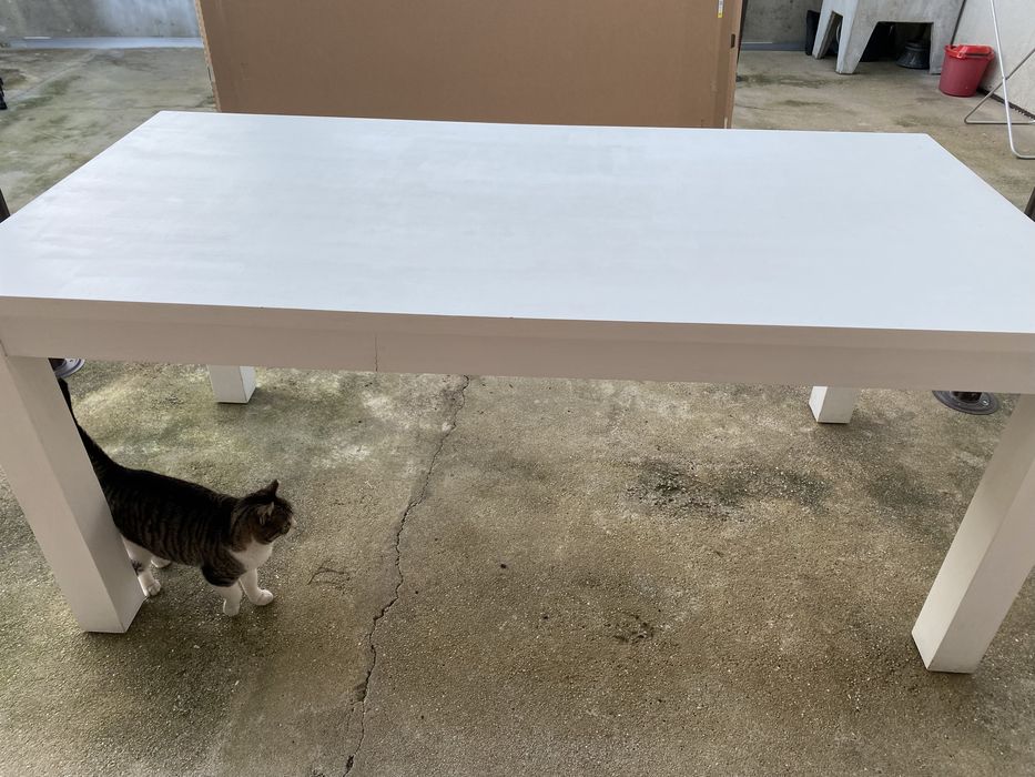 Mesa de sala ou cozinha