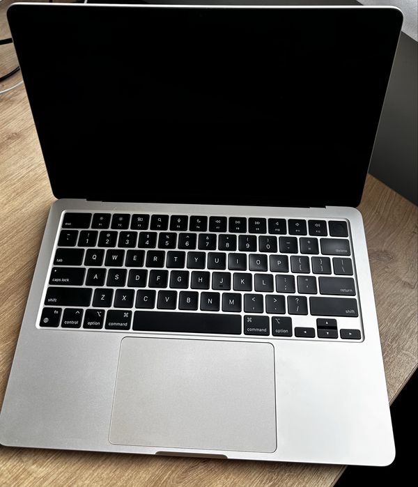 Apple MacBook Air m3