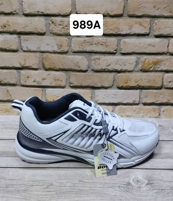 Літні білі кросівки Bona 989A 41-46p.