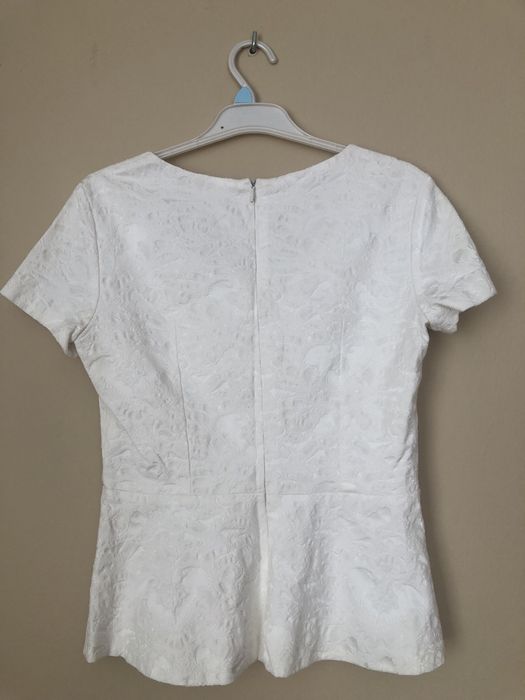 Bluzka elegancka z baskinką Bialcon 36