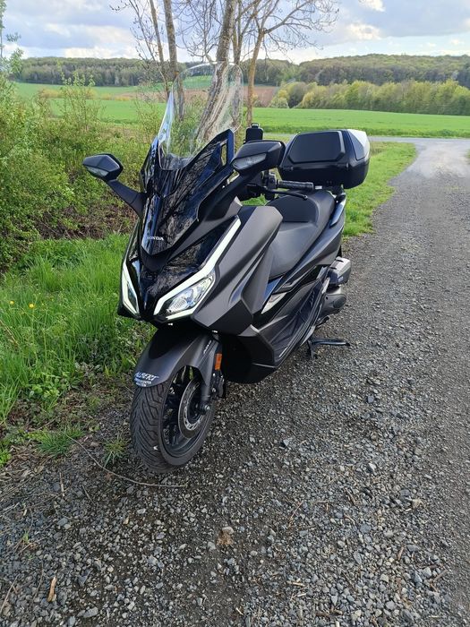 Sprzedam Honda forza 125