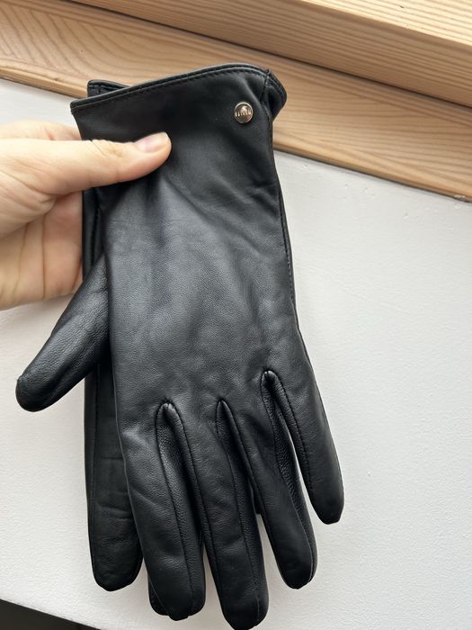 Nowe czarne skorzane rekawiczki Mohito