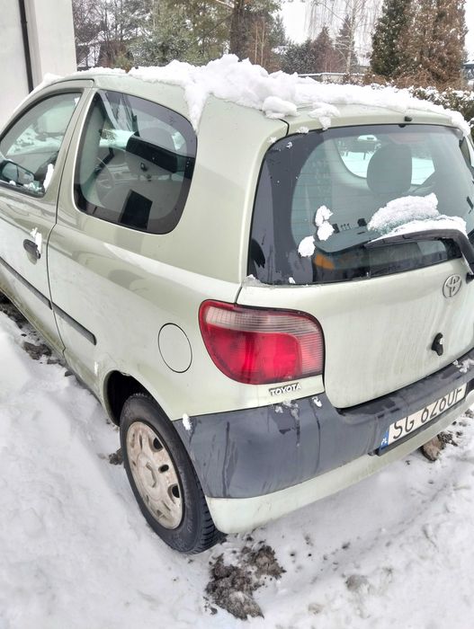 Toyota Yaris benzynka