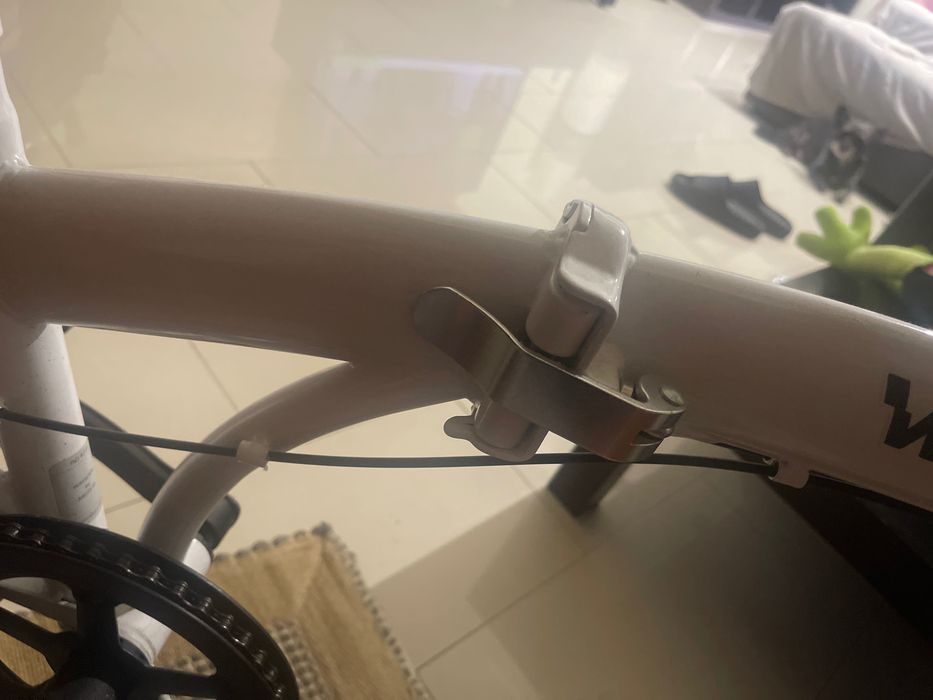 Bicicleta dobrável praticamente nova usada apenas 4 vezes