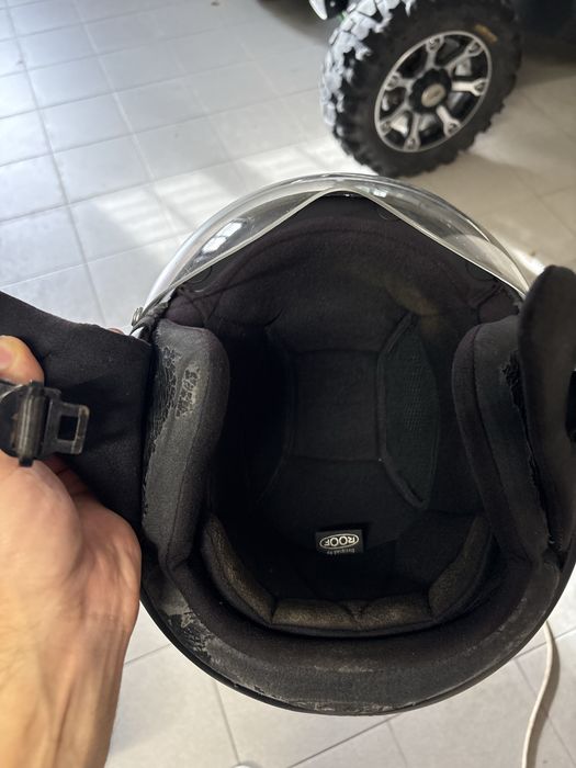 Capacete ROOF Preto