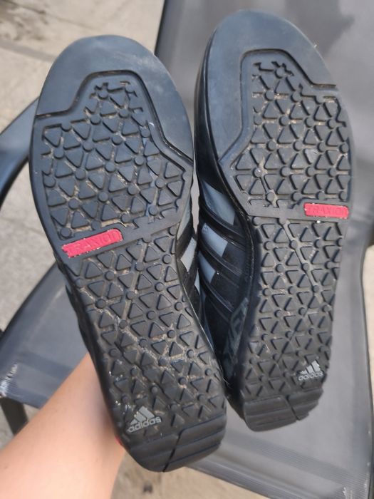 Buty męskie  adidas traxion 43