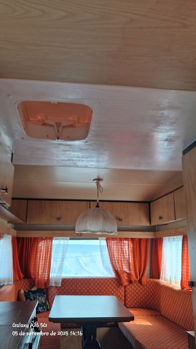 Caravana Knaus Mustang