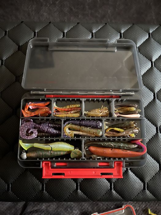 Приманки : воблера, блешні, силікон