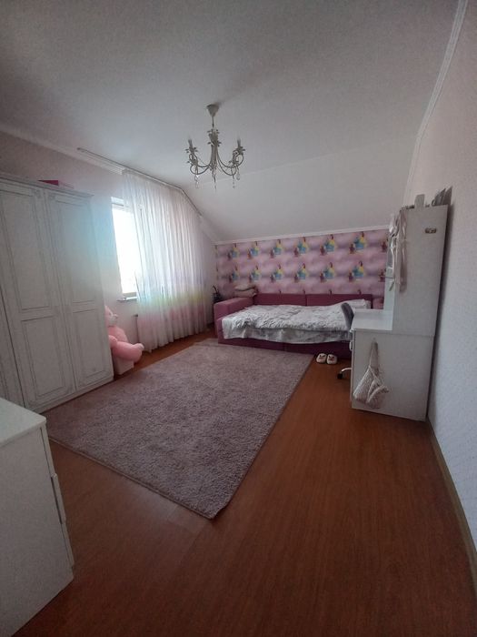 Продам розкішний будинок в Глибочиці