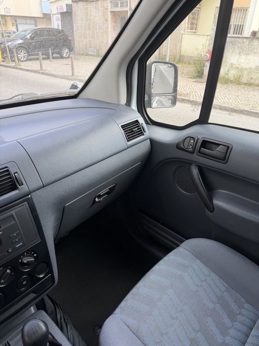 Vendo Ford Transit Connect 1.8 Gasoleo Longa