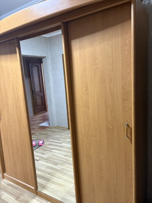 Шафа купе в гарному стані