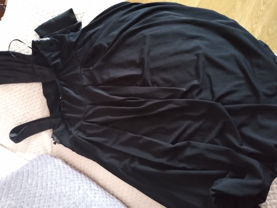 Sukienka na okazjonalne wyjścia