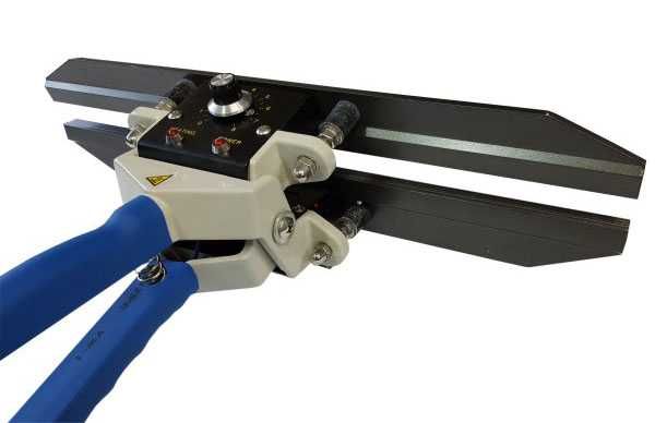 Zgrzewarka elektryczna ręczna FKR 400 x 12 mm stałocieplna do folii