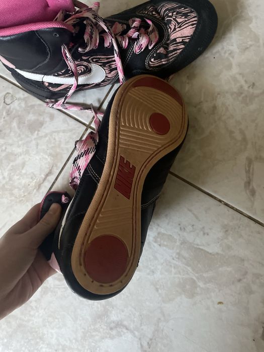 Buty sportowe na matę/ zapaśniczki