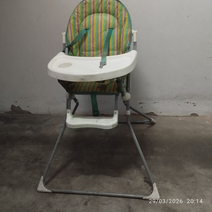 Cadeira de refeição