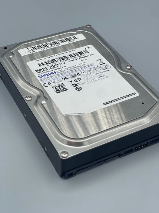 Internal Samsung Hard Drive (500 GB)64286679124353120