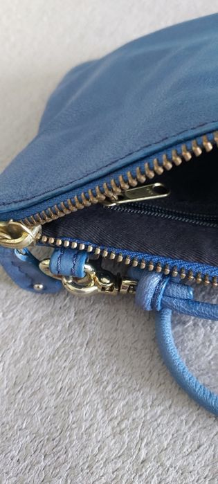 Маленькая кожаная сумочка