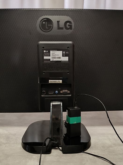 Монітор LG 23MP48HQ, LG 23EA53T-P, LG 23EA53TA