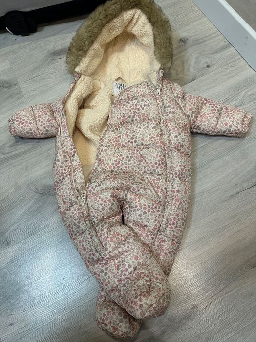 Костюм для дівчинки