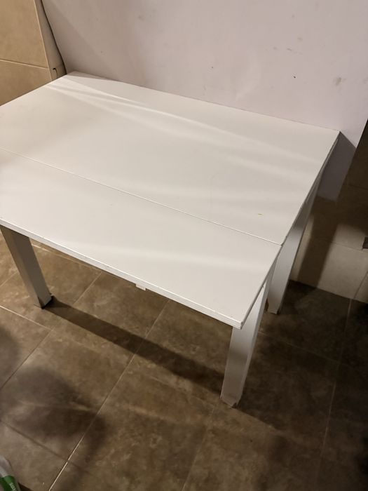 Mesa cozinha com abas