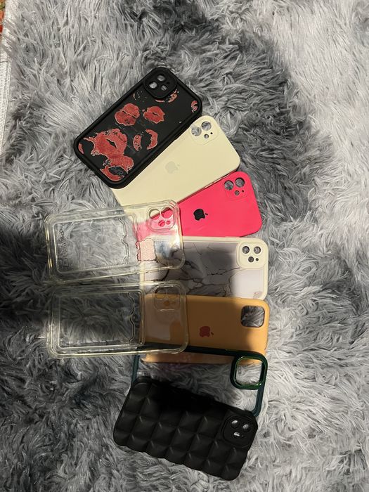 Чохли на айфон 11 б/у стан нормальний 9 чохлів