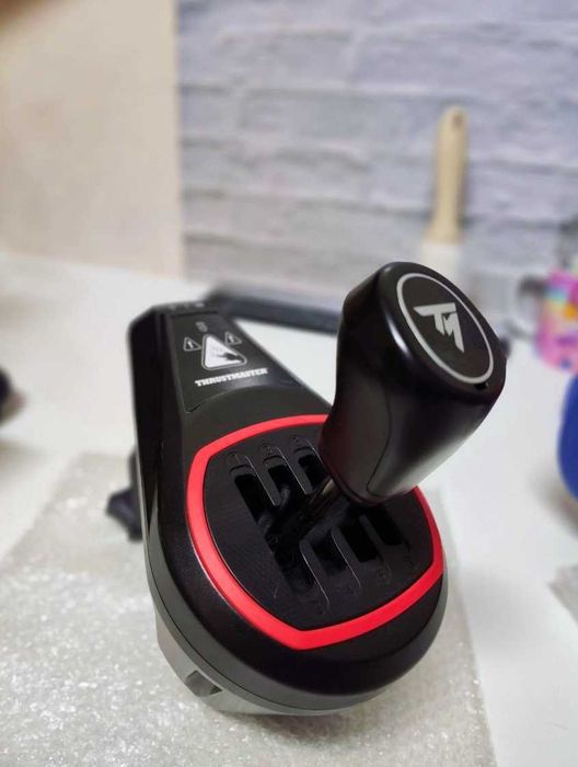 Conjunto Volante Thrustmaster T300 RS GT Edition+ Playseat ActiFit + Shifter TH8S