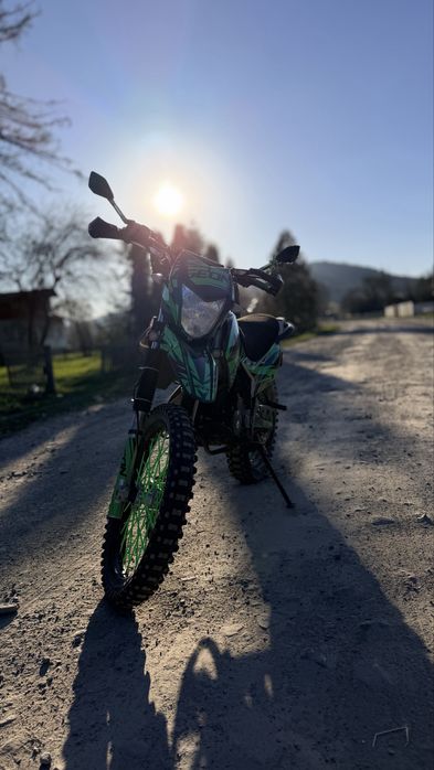 Geon 250 X-Road 2022