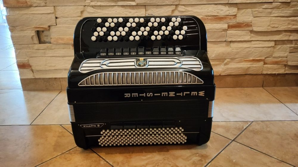 Weltmeister supita B z barytonami