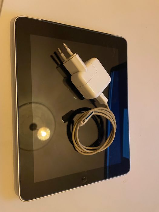 iPad 1ª Geração com 64gb de armazenamento (A1337)