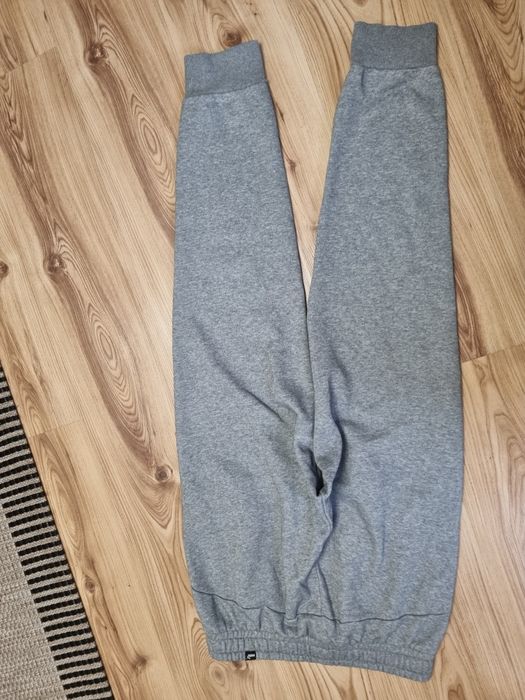 Spodnie dresy Puma M 38