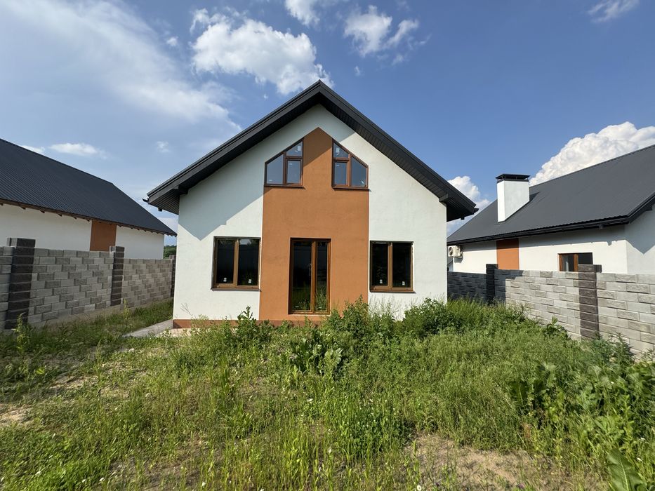 Будинок в 20 хвилинах від Києва!