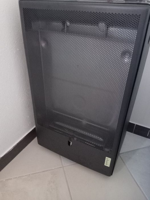 Aquecedor a gás usado um inverno