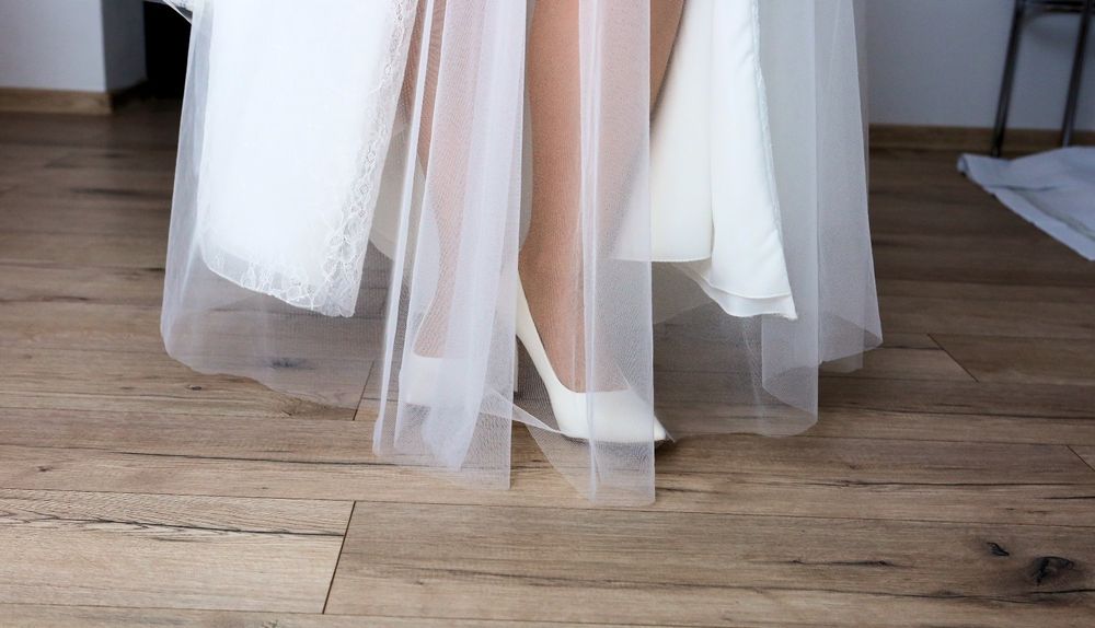 Sukienka ślubna biała