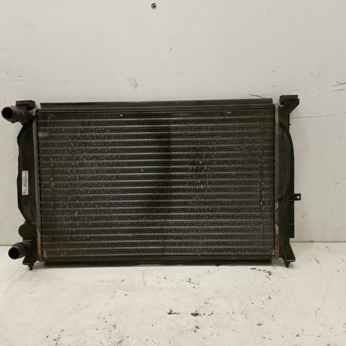 Radiador de água - VOLKSWAGEN Passat (3B3) | 00 - 05