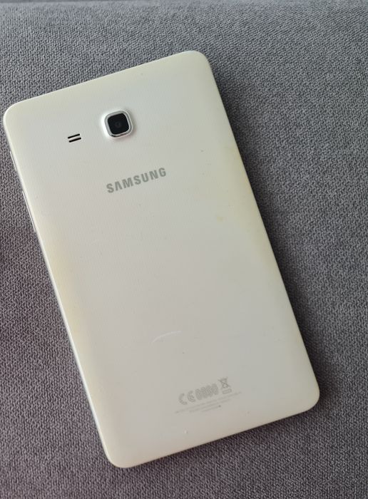 Tablet Samsung Galaxy Tab A (2016) SM-T280