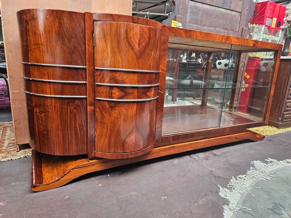 Móvel antigo / Cristaleira, estilo arte Deco - Recuperado