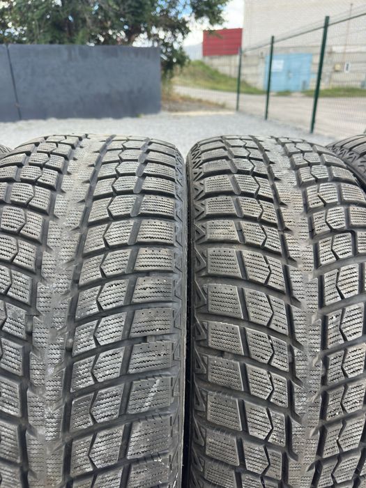 Різноширока Зимова 255/50-R19 285/45-19  2024 гума