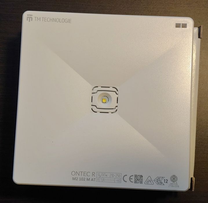 Oprawa awaryjna LED 2W 1h Ontec R M2 102 M AT/W dwuzadaniowa  3 sztuki